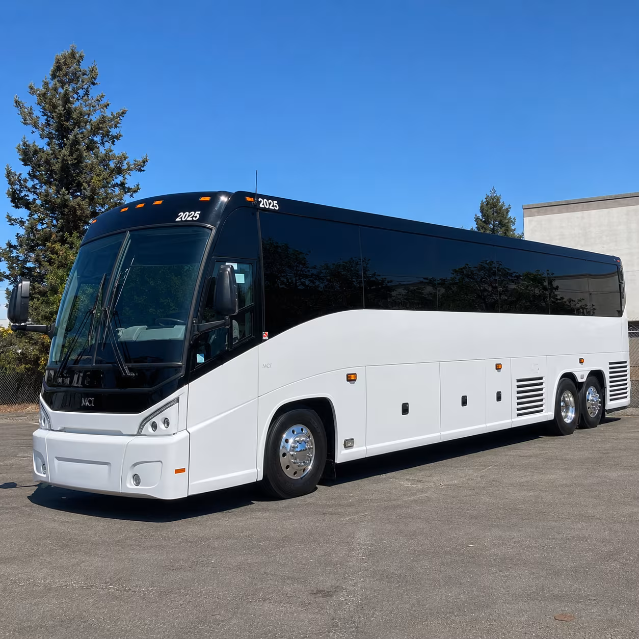 New Orleans Airport Shuttle & Transportation party bus exterior
