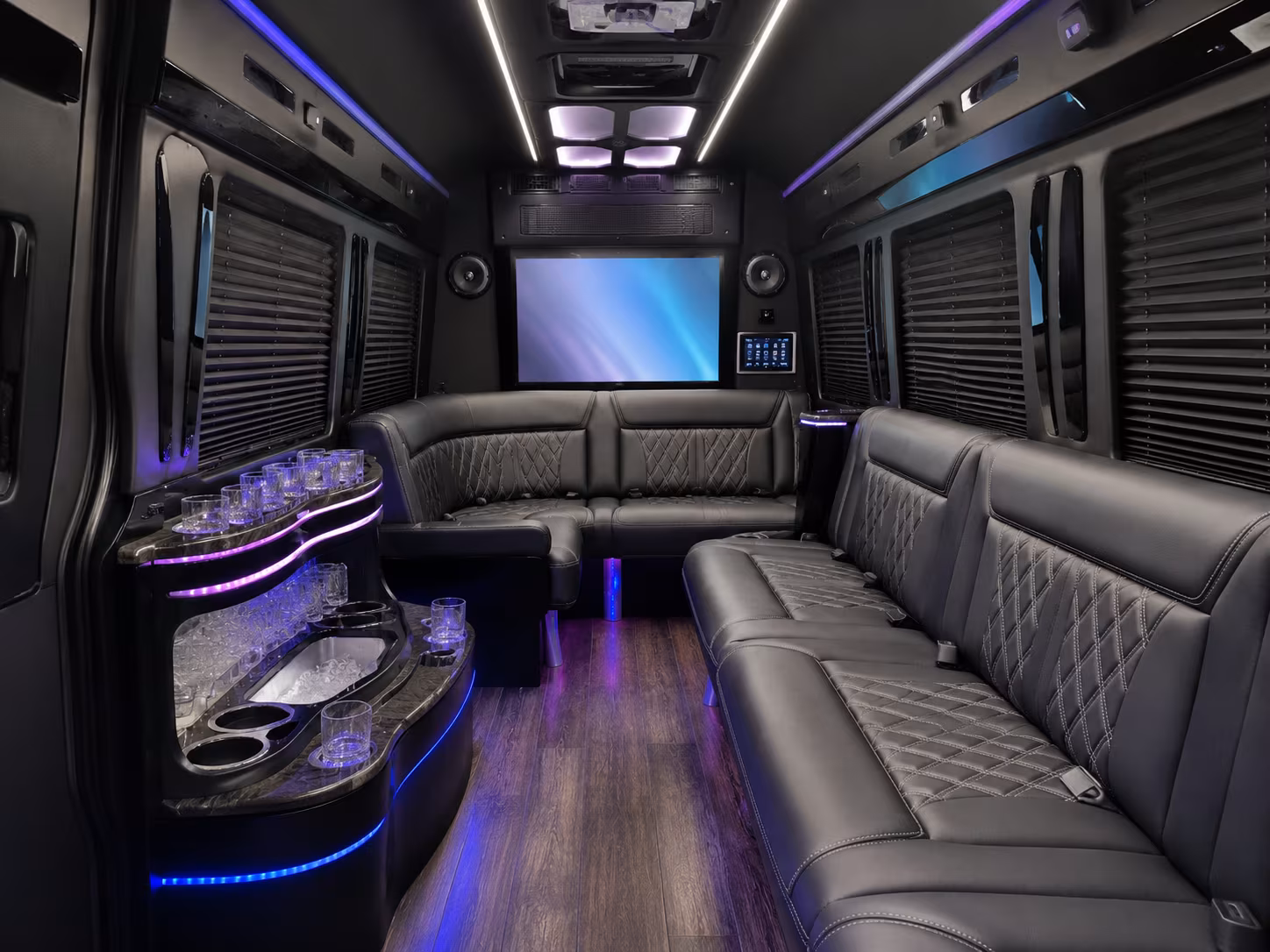 New Orleans Airport Shuttle & Transportation party bus exterior