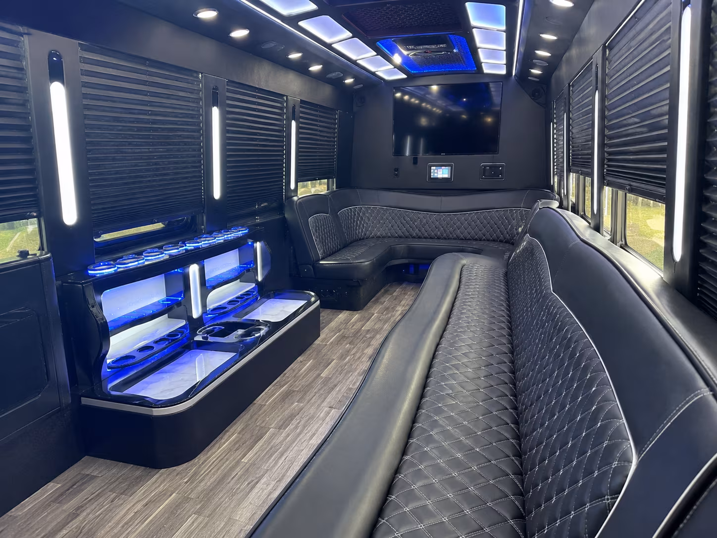 New Orleans Concert & Music Festival Transportation onboard seating