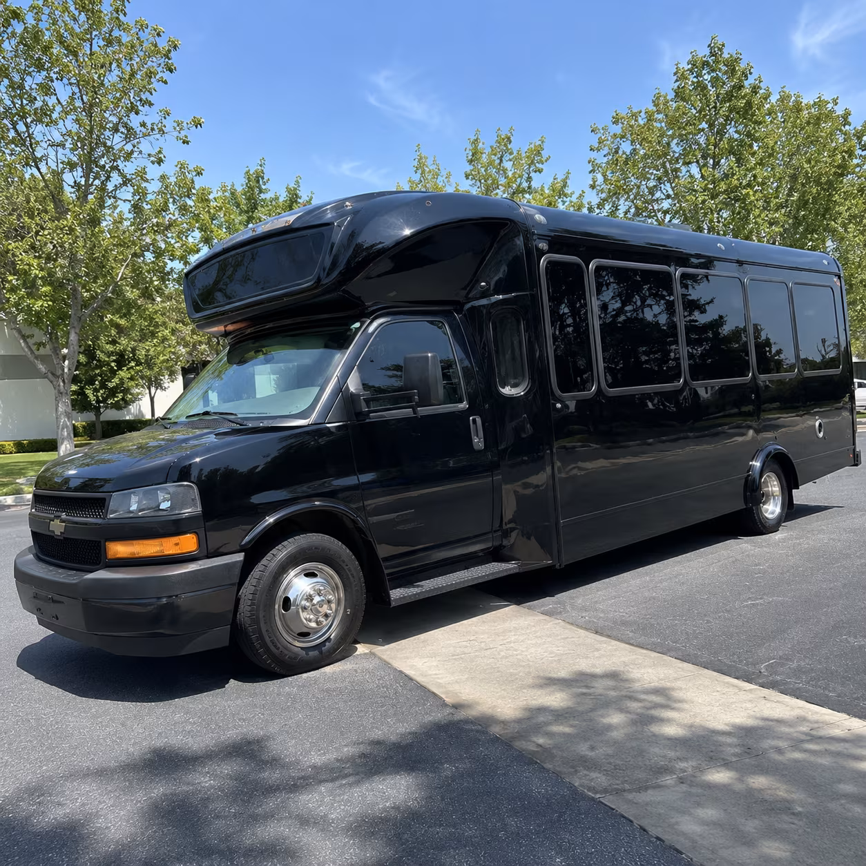 New Orleans Prom & Homecoming Transportation party bus exterior