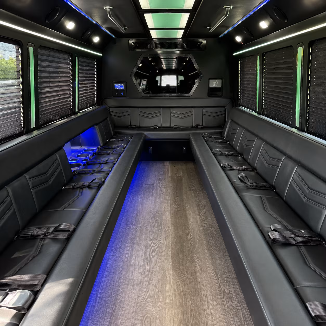 New Orleans Sporting Event Transportation group transportation